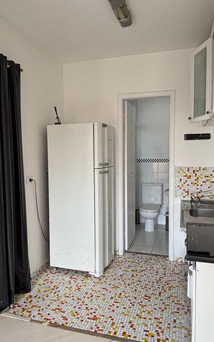 Studio para alugar com 42m², 0 quarto e 1 vaga Studio para alugar com 42m², 0 quarto e 1 vagaStudio