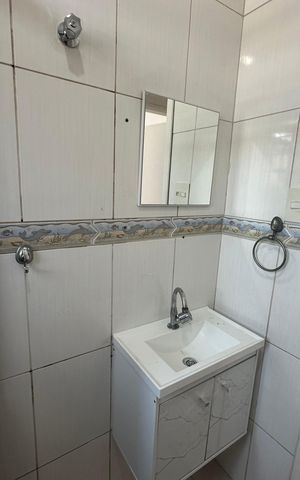 Apartamento para alugar com 55m², 2 quartos e 1 vagaBanheiro 1