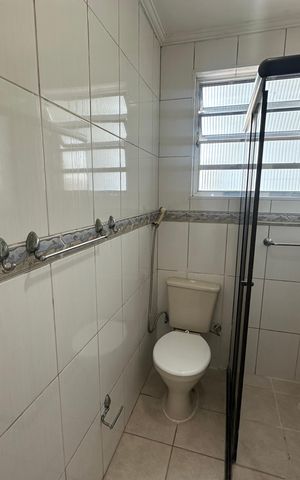Apartamento para alugar com 55m², 2 quartos e 1 vagaBanheiro 1
