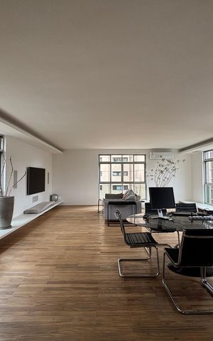 Apartamento para alugar com 185m², 2 quartos e 1 vaga Apartamento para alugar com 185m², 2 quartos e 1 vagaSala