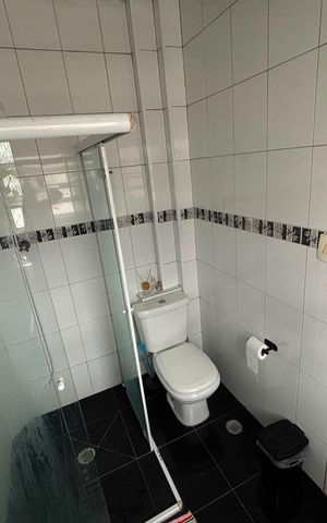 Apartamento à venda com 105m², 3 quartos e 1 vaga Apartamento à venda com 105m², 3 quartos e 1 vagaBanheiro