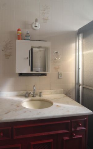 Casa à venda com 199m², 3 quartos e 2 vagas Casa à venda com 199m², 3 quartos e 2 vagasbanheiro 3