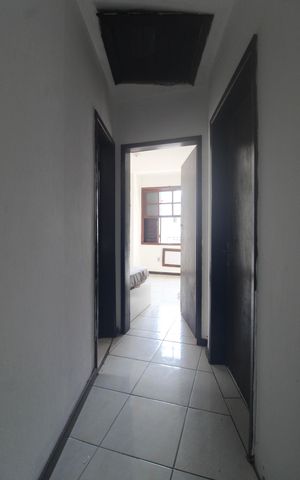 Casa à venda com 199m², 3 quartos e 2 vagas Casa à venda com 199m², 3 quartos e 2 vagascorredor
