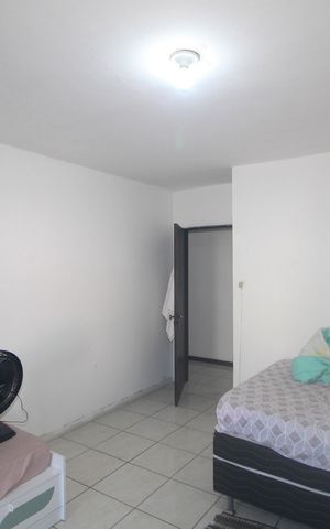 Casa à venda com 199m², 3 quartos e 2 vagas Casa à venda com 199m², 3 quartos e 2 vagasQuarto