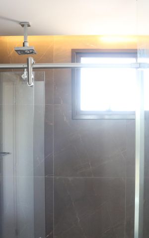 Apartamento à venda com 177m², 3 quartos e 3 vagasBanheiro 1