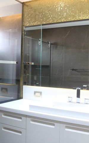 Apartamento à venda com 177m², 3 quartos e 3 vagasBanheiro 1