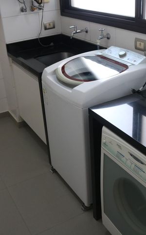 Apartamento à venda com 177m², 3 quartos e 3 vagasÁrea de Serviço