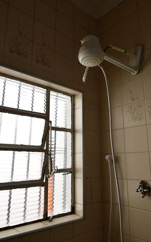 Casa à venda com 200m², 3 quartos e 3 vagasBanheiro Suíte
