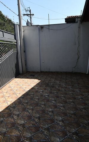 Casa à venda com 200m², 3 quartos e 3 vagasGaragem