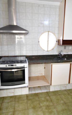 Casa à venda com 200m², 3 quartos e 3 vagasCozinha