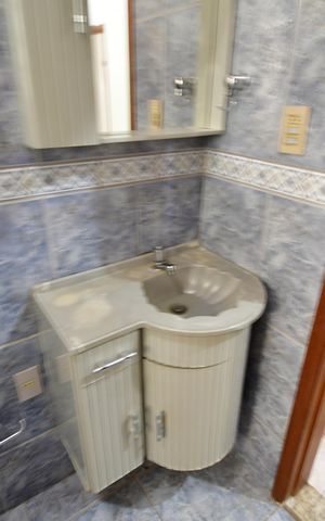 Casa à venda com 200m², 3 quartos e 3 vagasBanheiro Social