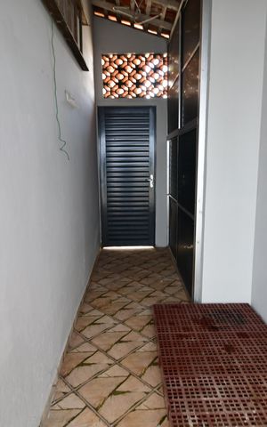 Casa à venda com 200m², 3 quartos e 3 vagasCorredor