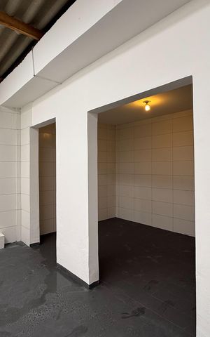 Casa à venda com 180m², 3 quartos e 1 vaga Casa à venda com 180m², 3 quartos e 1 vagaQuintal