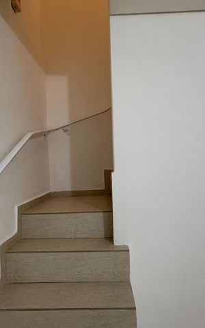 Casa à venda com 180m², 3 quartos e 1 vaga Casa à venda com 180m², 3 quartos e 1 vagaDetalhe