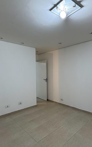 Casa à venda com 180m², 3 quartos e 1 vaga Casa à venda com 180m², 3 quartos e 1 vagaSala