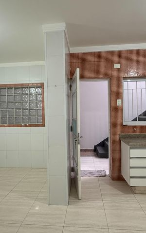 Casa à venda com 180m², 3 quartos e 1 vaga Casa à venda com 180m², 3 quartos e 1 vagaCozinha