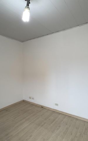 Casa à venda com 180m², 3 quartos e 1 vaga Casa à venda com 180m², 3 quartos e 1 vagaQuarto