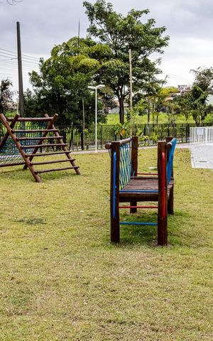 Apartamento para alugar com 40m², 2 quartos e 1 vaga Apartamento para alugar com 40m², 2 quartos e 1 vagaÁrea comum - Playground