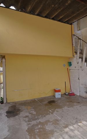 Casa à venda com 200m², 6 quartos e 2 vagasGaragem