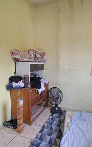Casa à venda com 200m², 6 quartos e 2 vagasQuarto 3