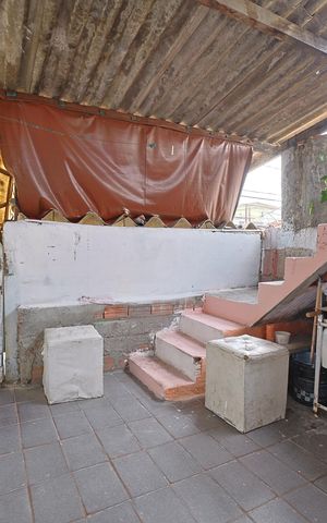 Casa à venda com 200m², 6 quartos e 2 vagasÁrea de Serviço