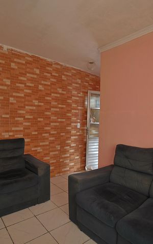 Casa à venda com 200m², 6 quartos e 2 vagasSala