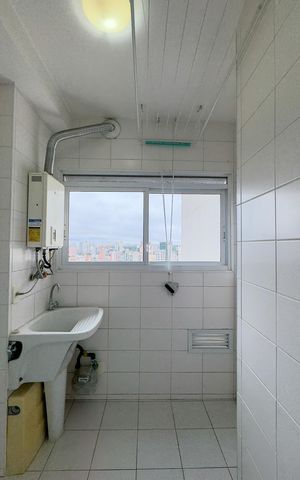 Apartamento à venda com 95m², 3 quartos e 2 vagasCozinha e Área de Serviço