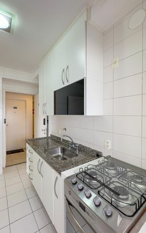 Apartamento à venda com 95m², 3 quartos e 2 vagasCozinha e Área de Serviço