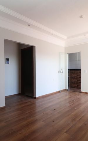 Casa para alugar com 150m², 3 quartos e 2 vagasSala