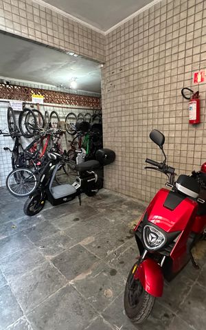 Apartamento para alugar com 36m², 1 quarto e 1 vaga Apartamento para alugar com 36m², 1 quarto e 1 vagaGaragem