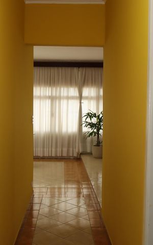 Casa à venda com 416m², 7 quartos e 5 vagasCorredor