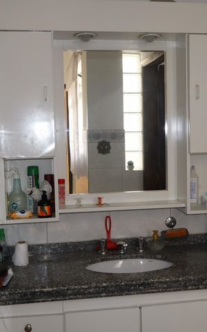 Casa à venda com 416m², 7 quartos e 5 vagasBanheiro 2