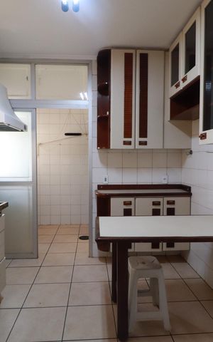 Apartamento para alugar com 100m², 3 quartos e 1 vagaCozinha 