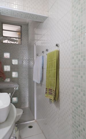 Apartamento à venda com 103m², 2 quartos e sem vagaBanheiro da Suíte
