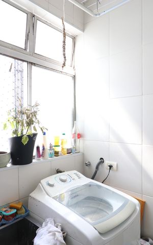 Apartamento à venda com 103m², 2 quartos e sem vagaCozinha e Área de serviço 