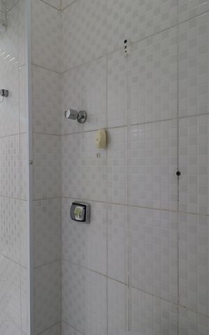 Apartamento à venda com 103m², 2 quartos e sem vagaBanheiro da Suíte