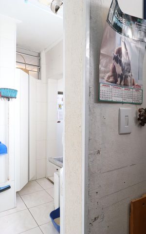 Apartamento à venda com 103m², 2 quartos e sem vagaCozinha e Área de serviço 