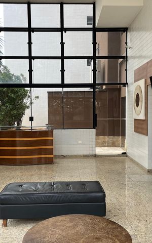 Apartamento à venda com 130m², 3 quartos e 2 vagas Apartamento à venda com 130m², 3 quartos e 2 vagasÁrea comum - Salão de festas