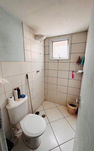 Apartamento à venda com 55m², 2 quartos e 1 vaga Apartamento à venda com 55m², 2 quartos e 1 vagaBanheiro social