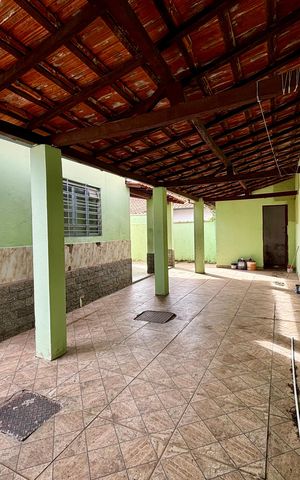 Casa para alugar com 250m², 3 quartos e 2 vagas Casa para alugar com 250m², 3 quartos e 2 vagasÁrea externa