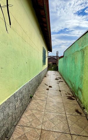 Casa para alugar com 250m², 3 quartos e 2 vagas Casa para alugar com 250m², 3 quartos e 2 vagasÁrea externa
