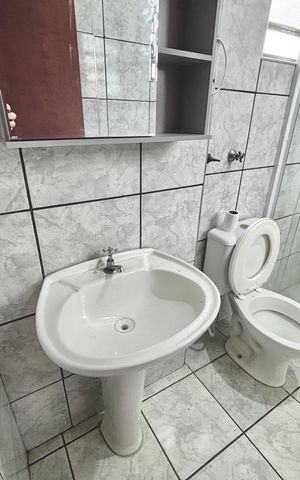 Casa para alugar com 250m², 3 quartos e 2 vagas Casa para alugar com 250m², 3 quartos e 2 vagasBanheiro