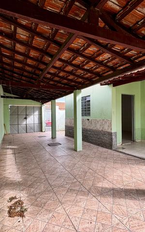Casa para alugar com 250m², 3 quartos e 2 vagas Casa para alugar com 250m², 3 quartos e 2 vagasÁrea externa