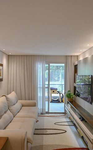 Apartamento à venda com 83m², 3 quartos e 2 vagasSala