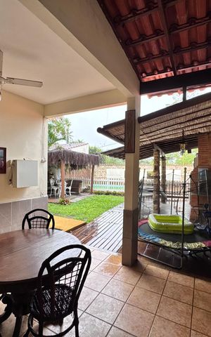 Casa de condomínio à venda com 124m², 3 quartos e 1 vaga Casa de condomínio à venda com 124m², 3 quartos e 1 vagaÁrea externa