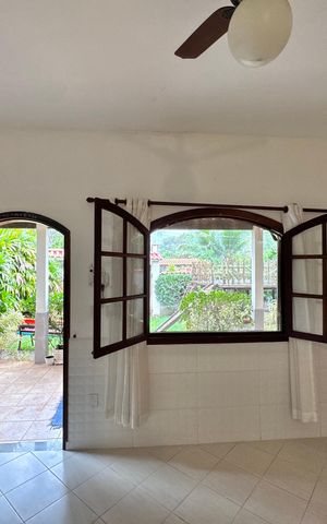 Casa de condomínio à venda com 124m², 3 quartos e 1 vaga Casa de condomínio à venda com 124m², 3 quartos e 1 vagaSala