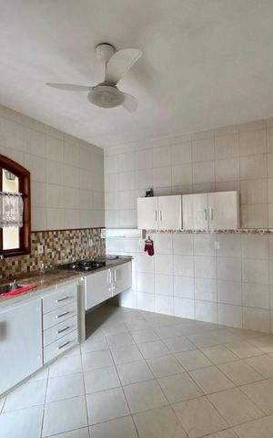 Casa de condomínio à venda com 124m², 3 quartos e 1 vaga Casa de condomínio à venda com 124m², 3 quartos e 1 vagaCozinha