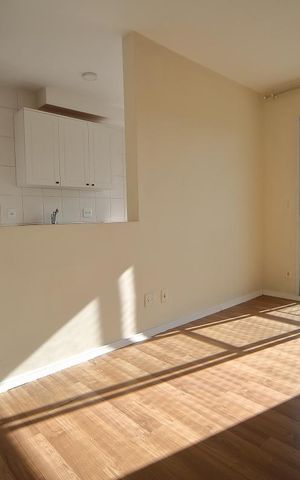 Apartamento para alugar com 55m², 2 quartos e 1 vagaSala 