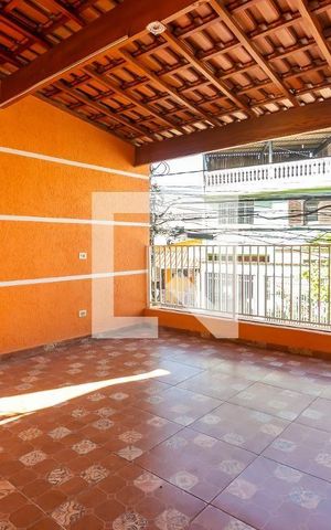 Casa para alugar com 125m², 3 quartos e 2 vagas Casa para alugar com 125m², 3 quartos e 2 vagasÁrea externa