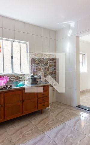Casa para alugar com 125m², 3 quartos e 2 vagas Casa para alugar com 125m², 3 quartos e 2 vagasCozinha